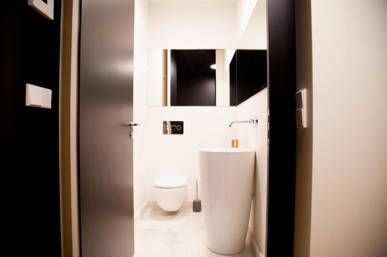 Flh Praca Comercio Wood Design Flat Lisbon Luaran gambar
